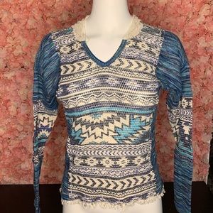 Almost Famous Small Blue and Cream Long Sleeve S